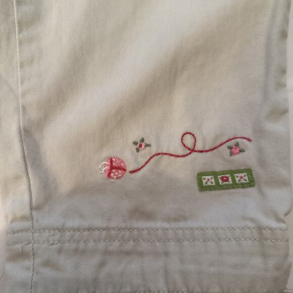 Preowned Girls Circo Khaki Cropped Pants With Embroidery Size 6x - Picture 4 of 4